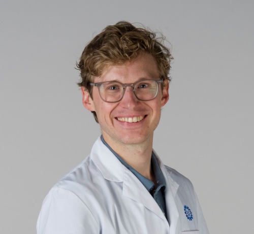 Portrait of Nick Weaver