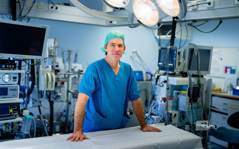 Surgeon in WKZ operating room